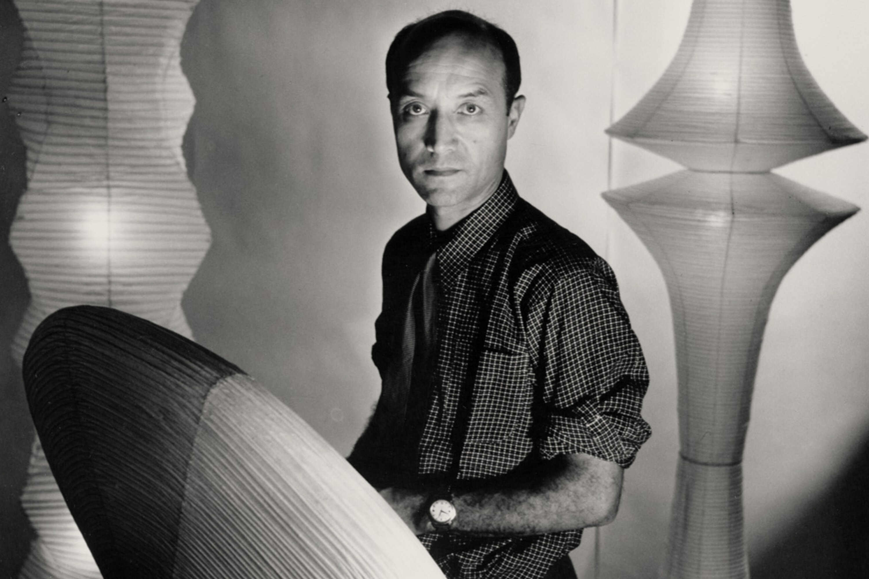 Taking Shape / The Akari Light Sculptures of Isamu Noguchi