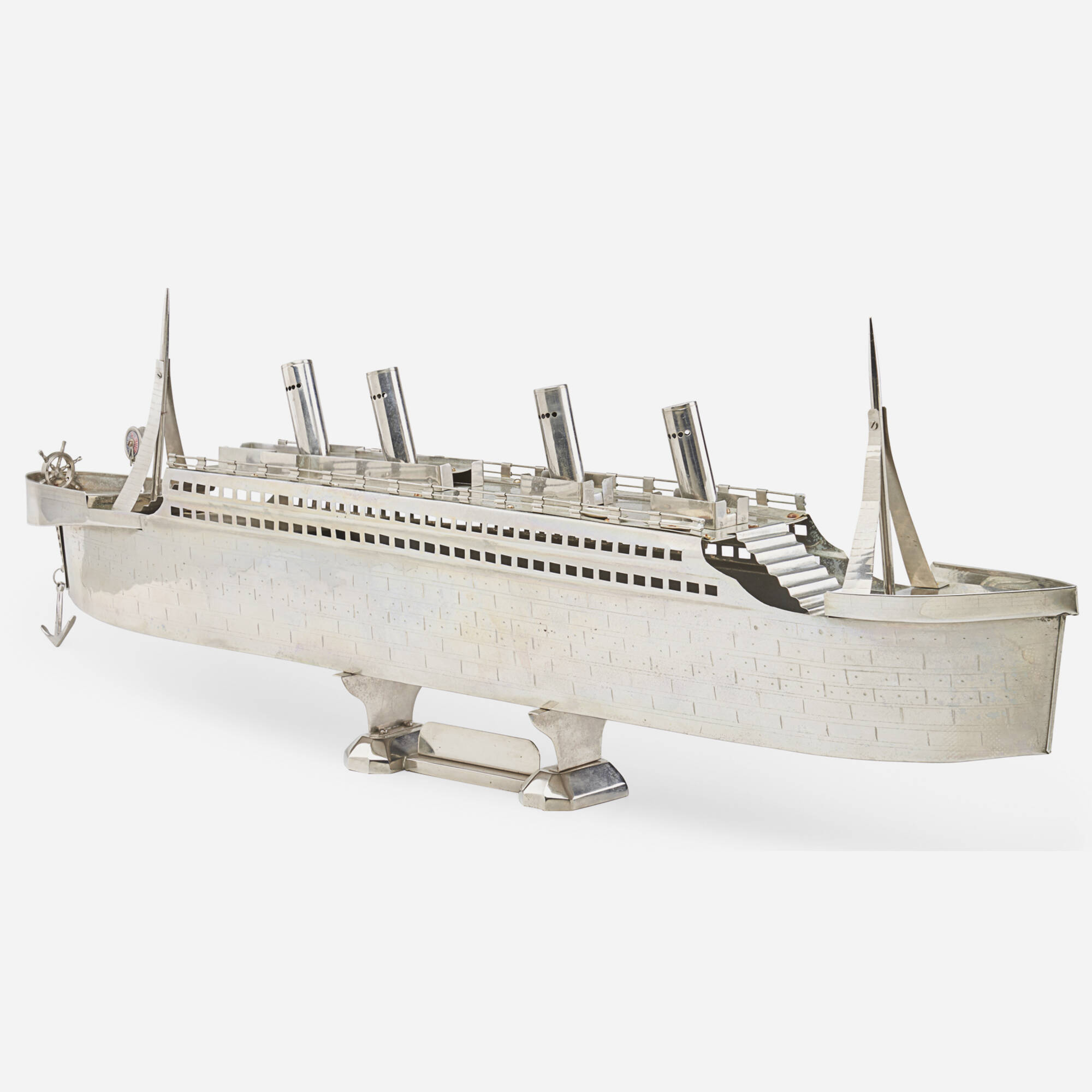 1585: RMS Titanic Ship Model < Lost City Arts: 36 Years of Collecting, 20  January 2019 < Auctions | Rago Auctions